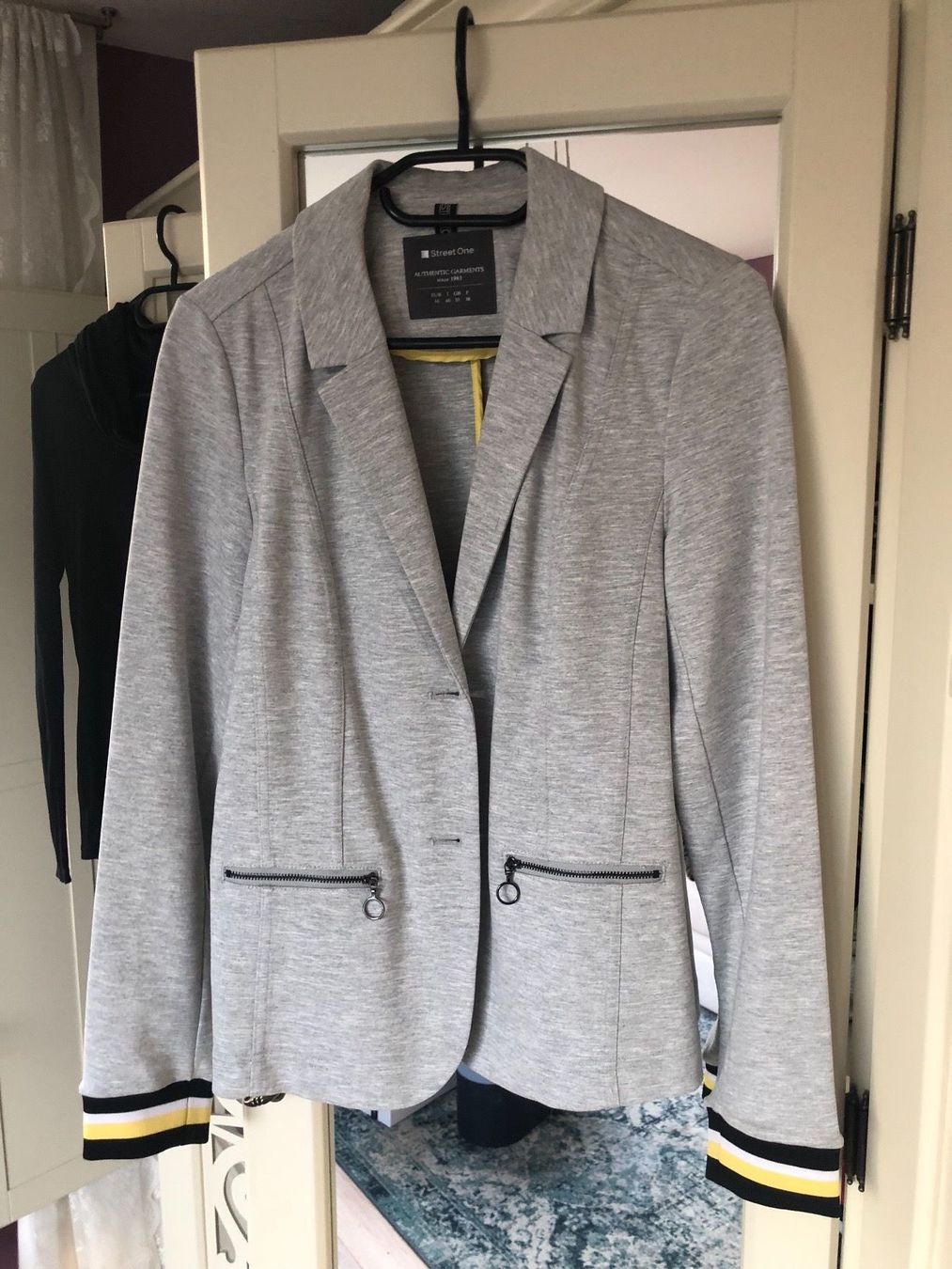 Only Camicette: Street One Blazer, Gr 36 – Usato da Remigen venduto da lsp02