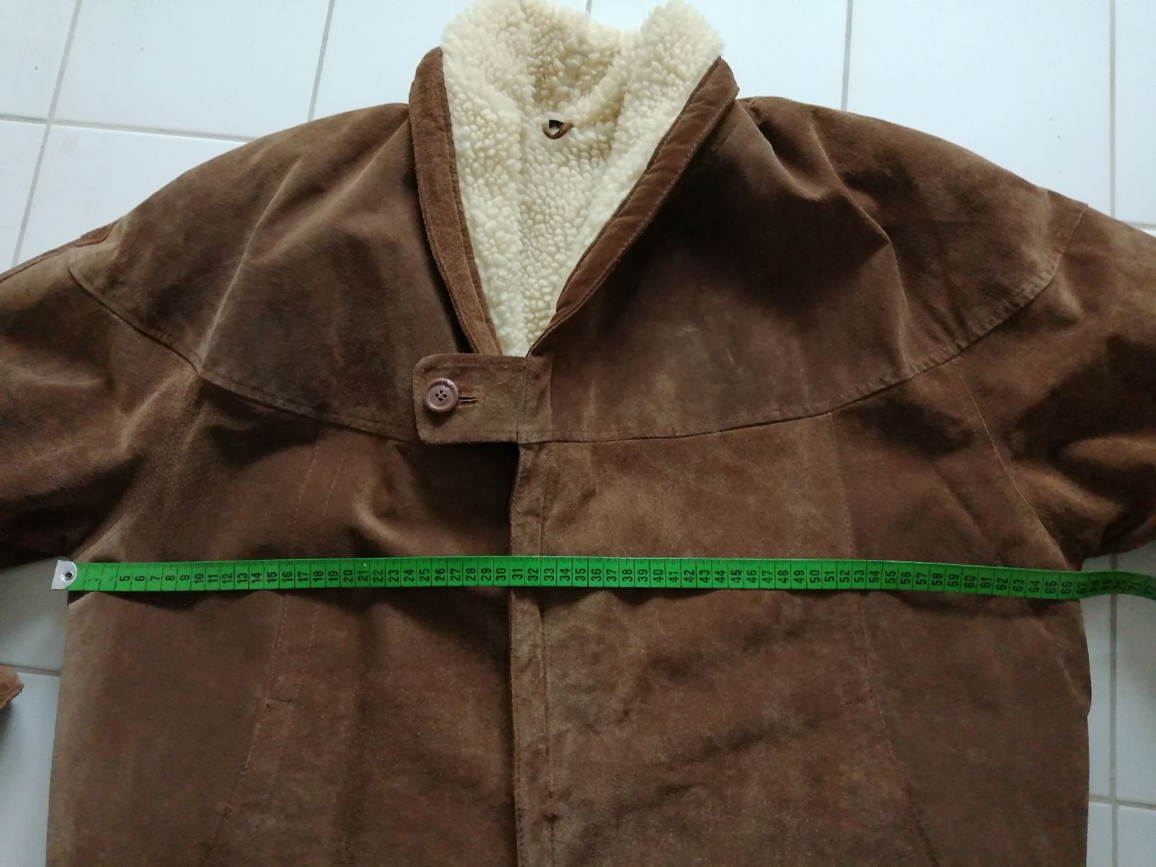 Cappotti: Robuster Wildledermantel Gr. 52 – Usato da Honau venduto da holunder3 8