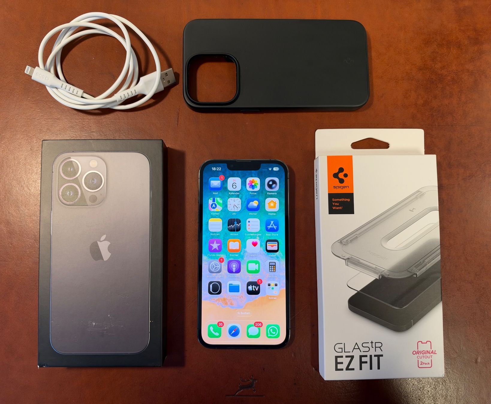 Apple Telefoni cellulari / Smartphones: Makelloses iPhone 13 Pro 256 GB, Farbe Graphit mit Zubehör – Usato da Oberwil BL venduto da tom_ytl5