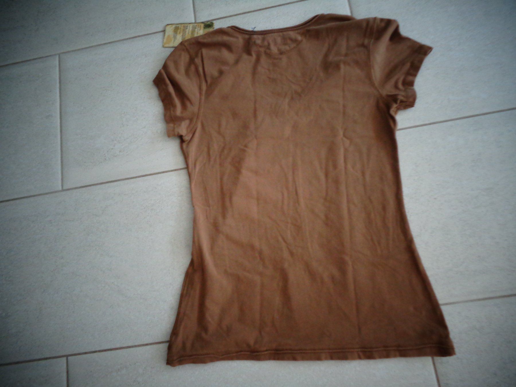 Nile T-shirts: NILE T-SHIRT GR.M  NEU – Neuf (Voir description) à Rotkreuz par Samballi 2