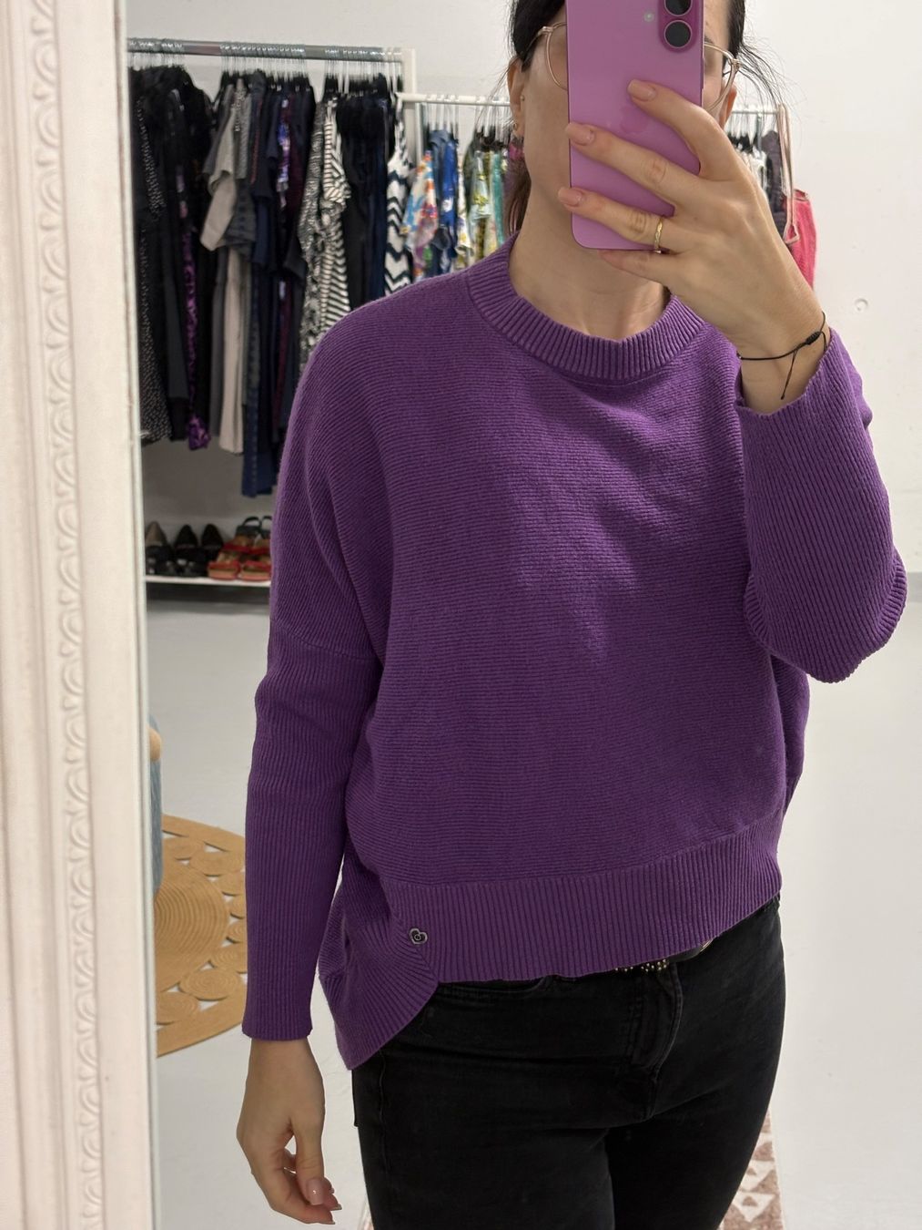Please Jeans Maglioni & Felpe: Please violetter Pullover onesize Gr. S-L VIskose vokuhila – Usato da Regensdorf venduto da secondchancefashion 1