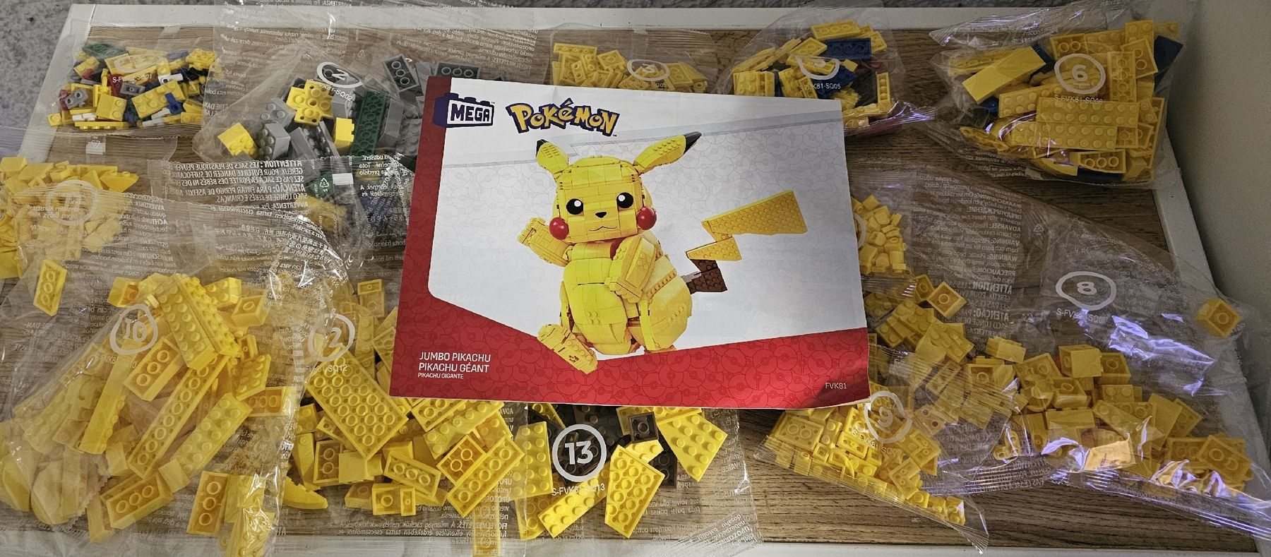 Mega Kit di costruzioni: Pokemon Mega Construx Jumbo Pikachu – Nuovo e nell'imballaggio originale da St. Gallen venduto da plh_n2wm