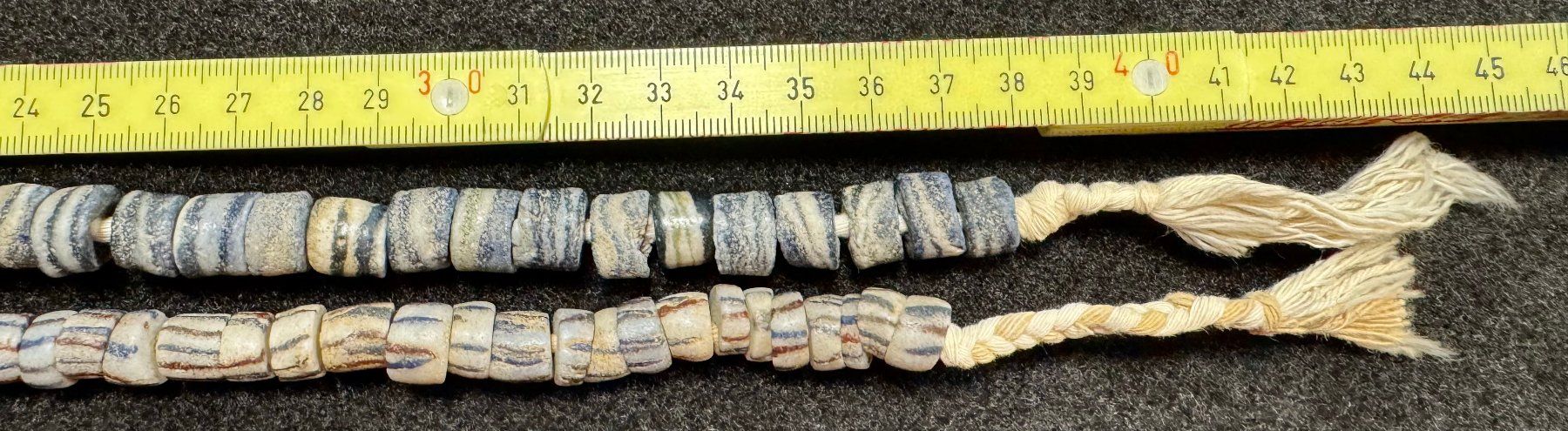 Catenine: 2 Glasketten Afrika     113 g – Usato da Röschenz venduto da Sharjah 5