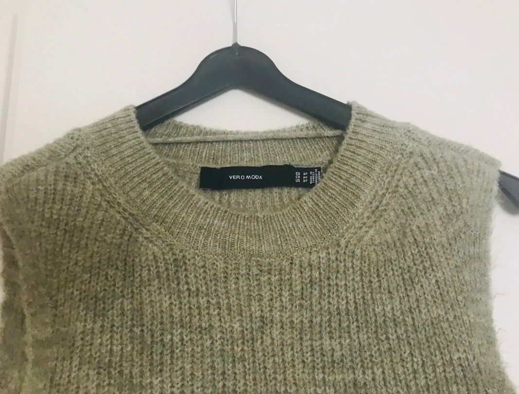 Vero Moda Top: Vero Moda Strickweste, Gr. S, hellgrün – Usato da Langenthal venduto da vik_v5ml 1
