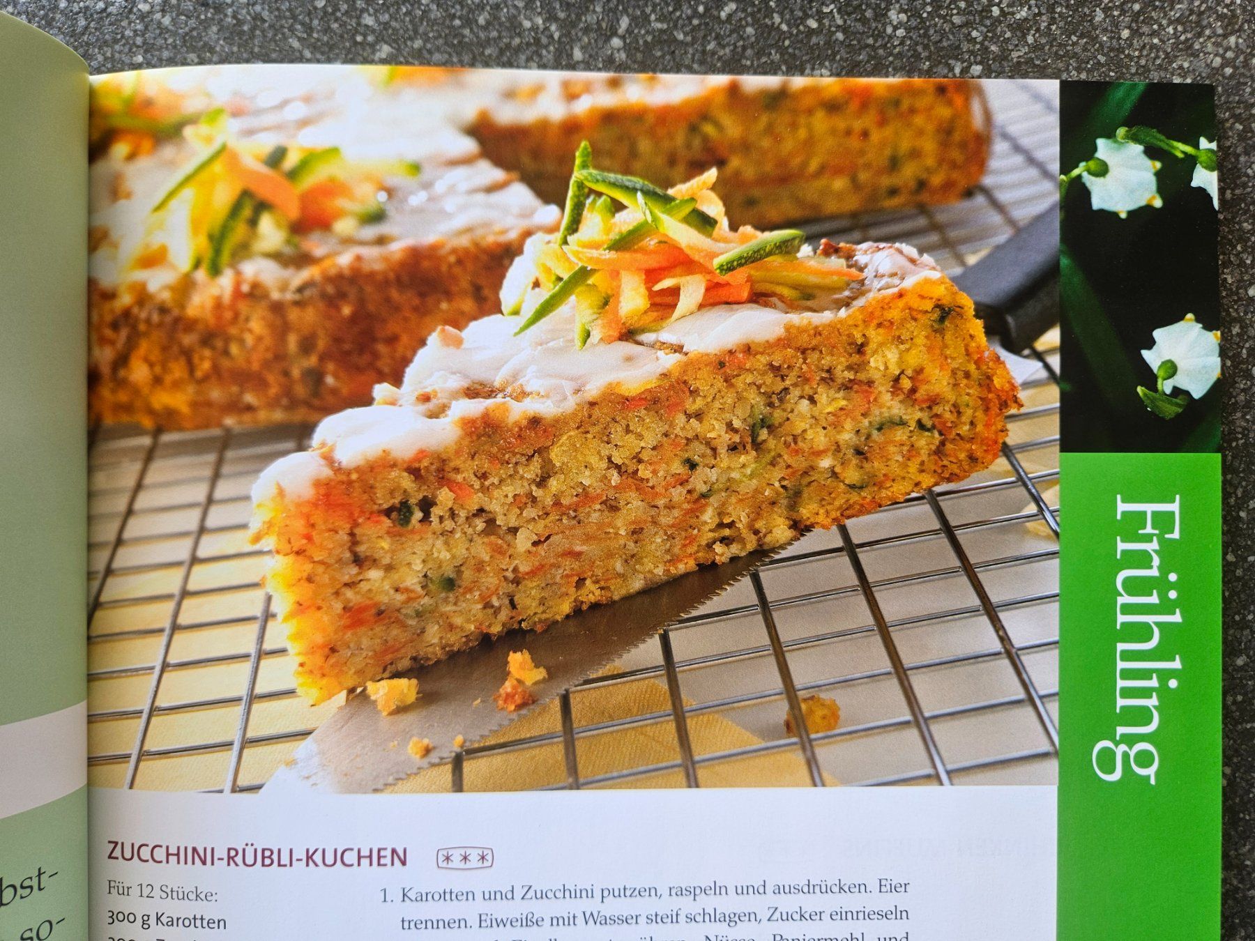 Libri: Weight Watchers Backen Buch – Usato da Möriken AG venduto da pam66 9
