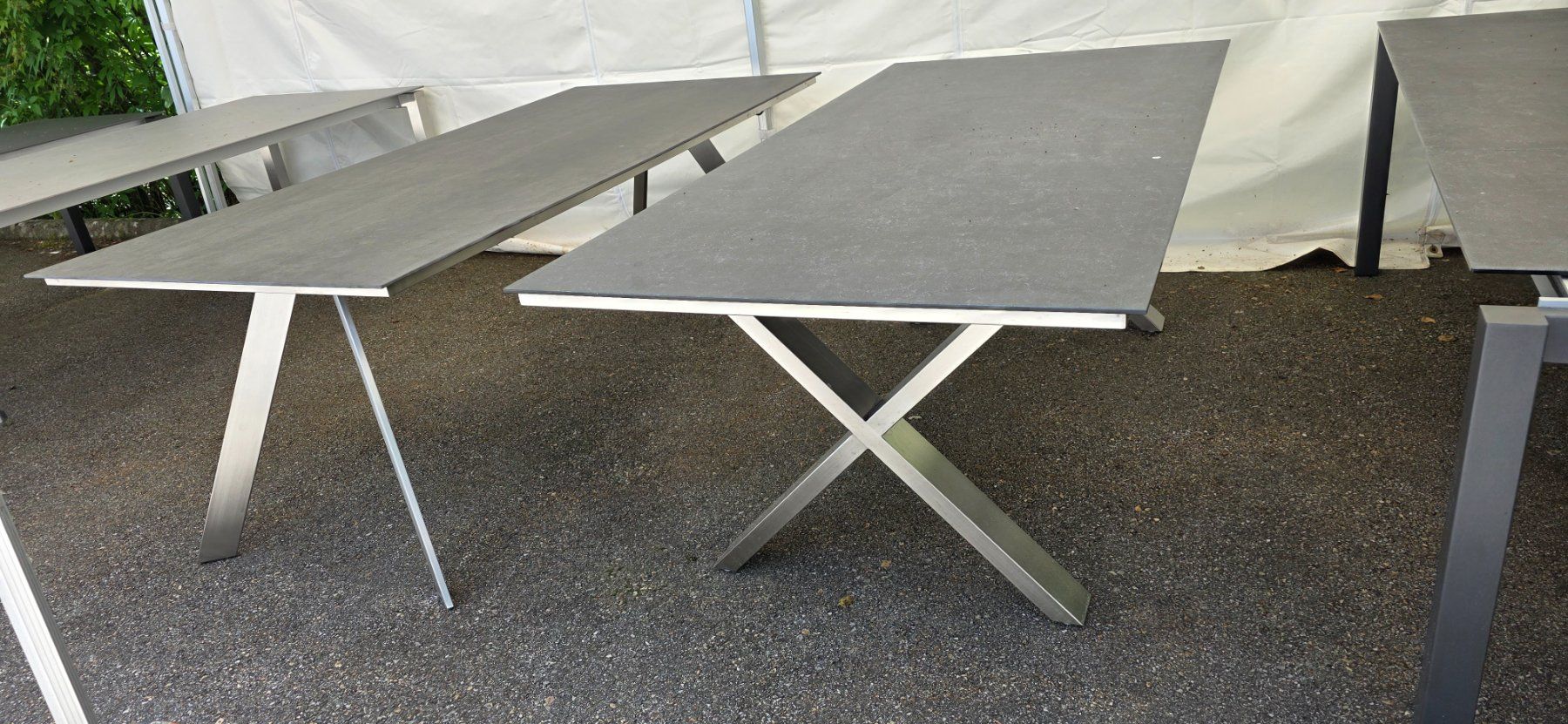 Tables: Gartentisch neu Keramikplatte 210x100cm – Neuf avec emballage d'origine à Lützelflüh-Goldb par Rampenverkauf_72_