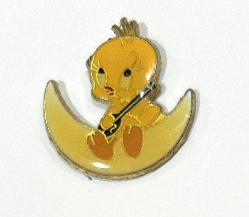 Disney Plaketten & Abzeichen: Pin Disney Comics Tweety – Gebraucht aus Kriens von TSCH1