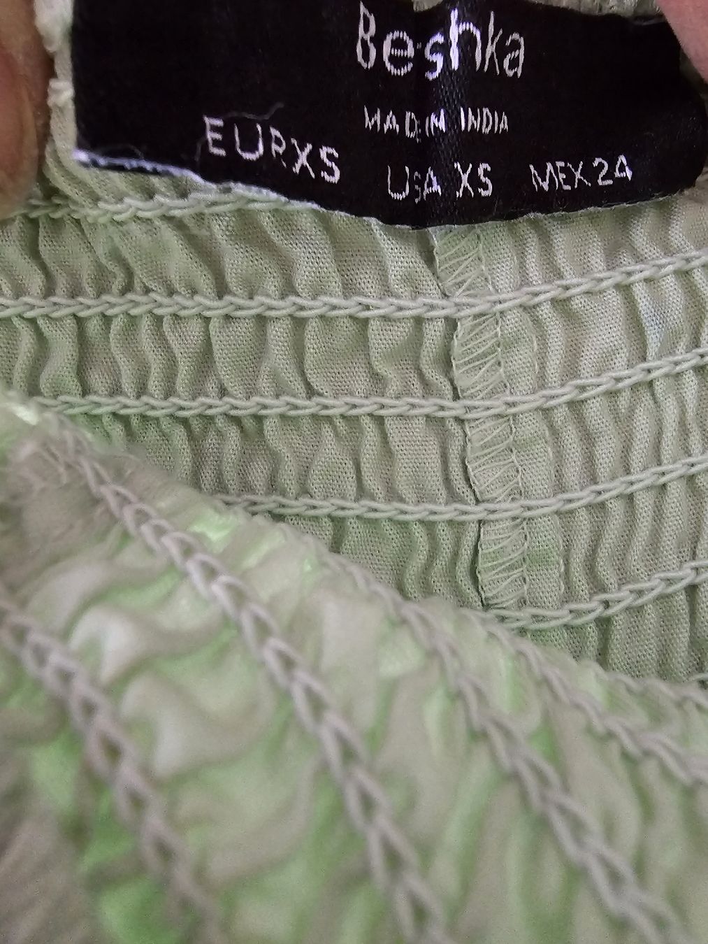 Bershka Pantaloni: Bershka Shorts – Usato da Steinmaur venduto da Kiki_m240 1