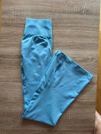 Oner Active EFFORTLESSLIFT™ SEAMLESS FLARED BOTTOMS - S