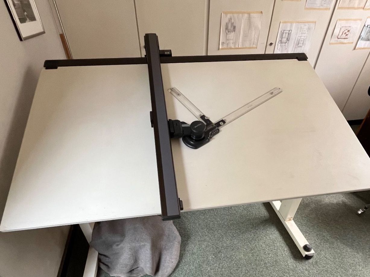Bureaux: Professionelle Zeichenmaschine MUTOH – D'occasion à Schönenwerd par snoeberli