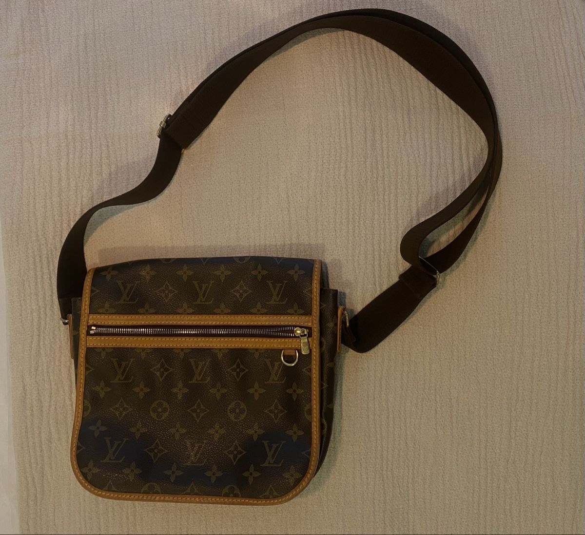 Louis Vuitton Taschen für Damen: Louis Vuitton Messenger Bosphore PM Shoulder Bag – Neu (gemäss Beschreibung) aus Zürich von Spaarfuchs