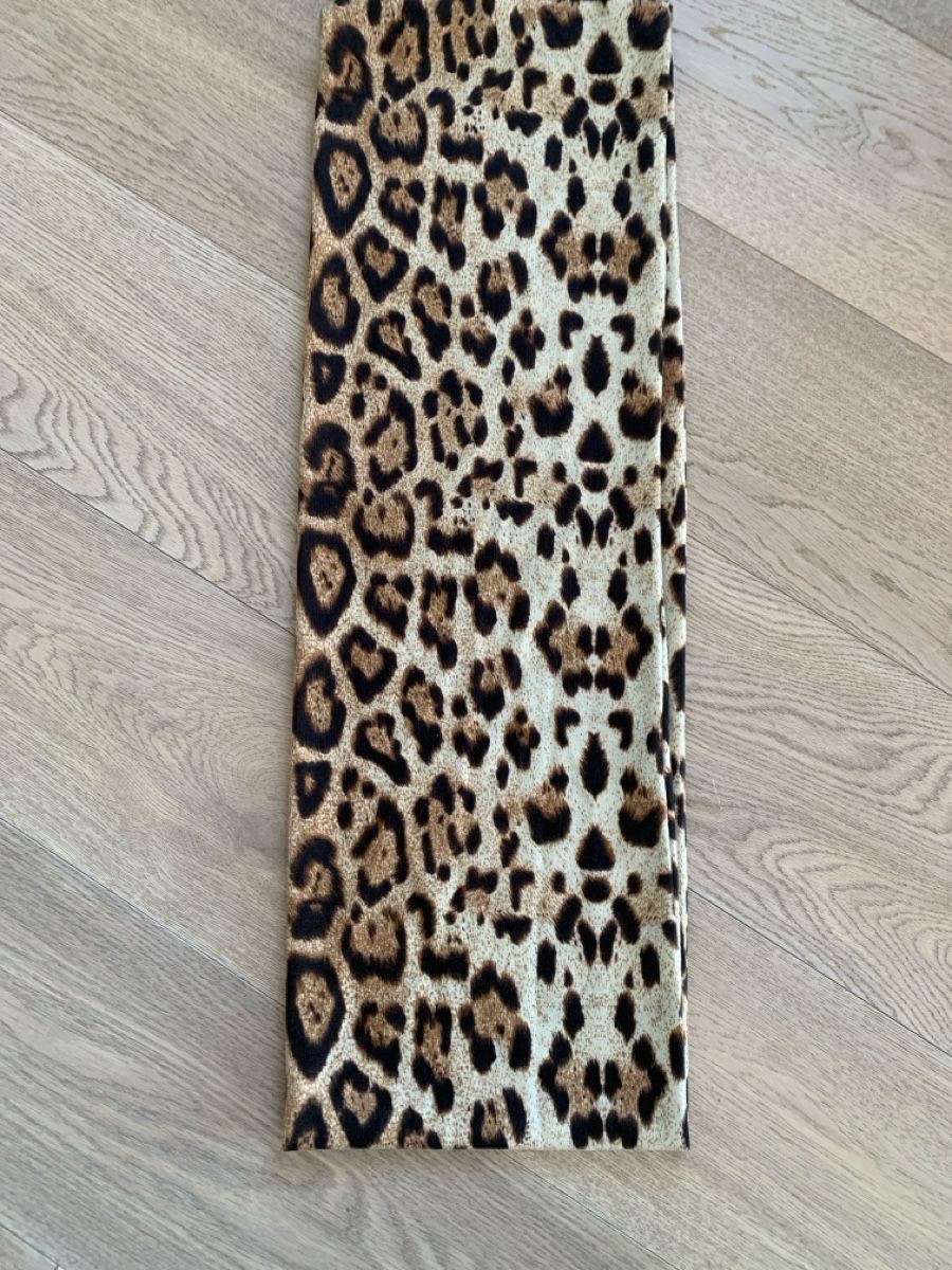 Foulard & Sciarpe: Leopard Print Scarf - Warm & Stylish (round) – Nuovo (secondo la descrizione) da Immensee venduto da Gitter 4