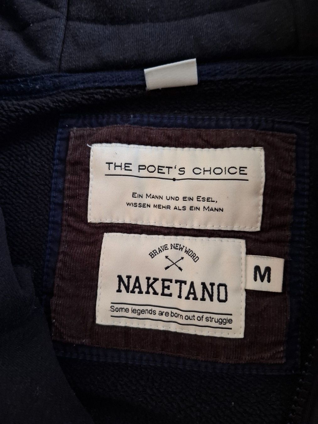 Naketano Pullover & Sweatshirts: Naketano Pullover Kapuze schwarz Grösse M gebraucht – Gebraucht aus Luzern von liv_6n92 1
