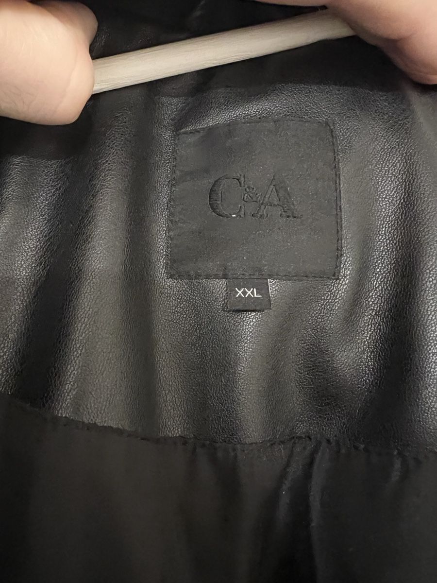 Jacken: Puffer Jacket Kunstleder XXL – Gebraucht aus Oberwil BL von LiviaS01 4