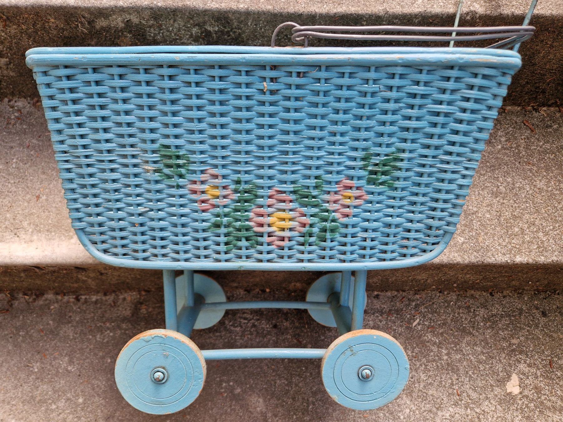 Voitures de poupées: Puppenwagen Antik – D'occasion à Bern par Antikbatik