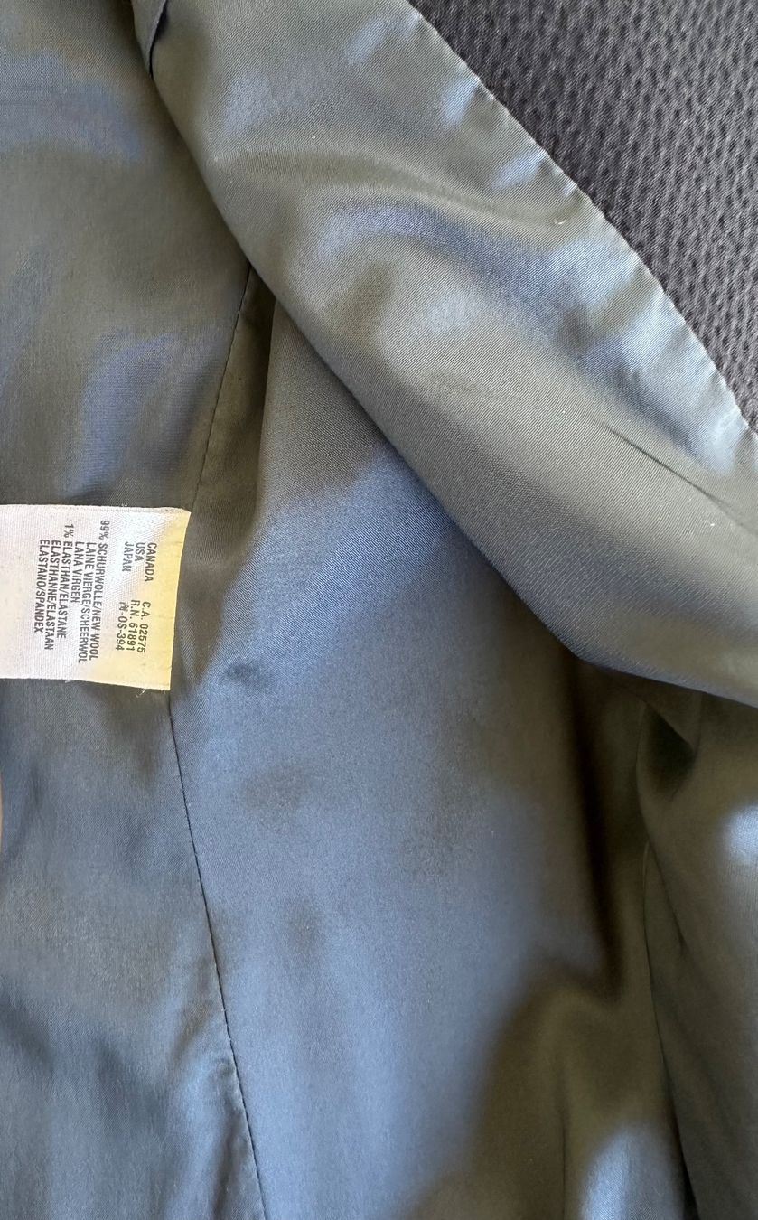 Escada Giacche: Escada Vintage Blazer Damen 38 – Usato da Liestal venduto da Ballybs 3