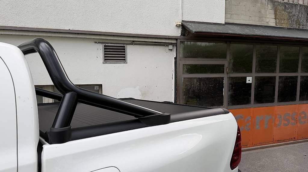 Toyota Tutti i ricambio: Toyota Hilux Rollo – Usato da Flims Waldhaus venduto da sir_s8gq 2