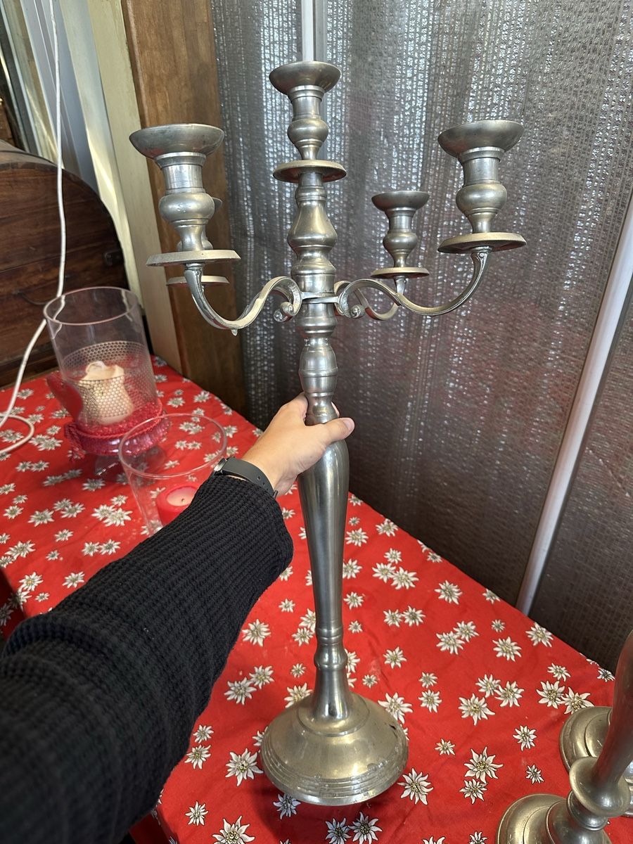 Tutte le decorazioni: Kerzenständer aus Metall silberfarben Set – Usato da Regensdorf venduto da urDetox 2