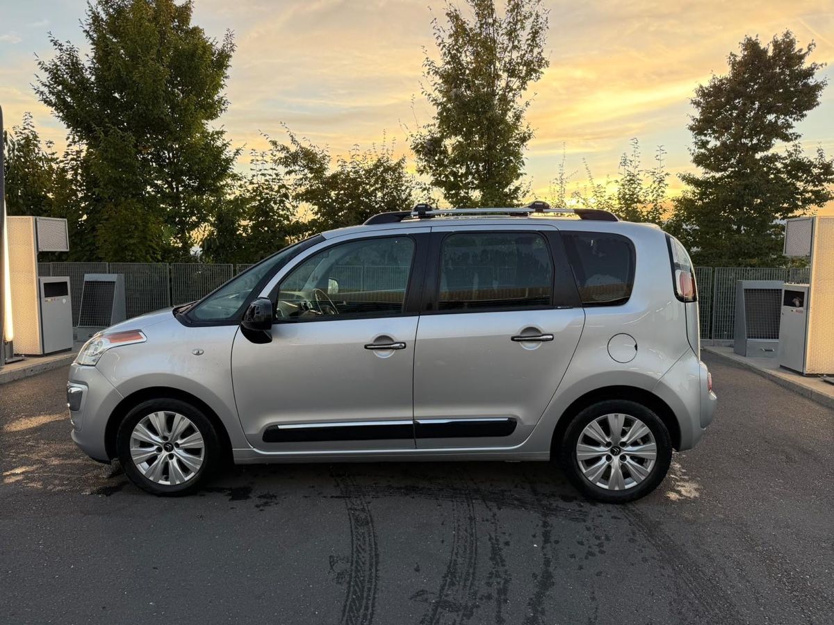 Citroën Automobili: Citroen c3 Picasso  – Usato da Lausanne venduto da regulaandjames 5