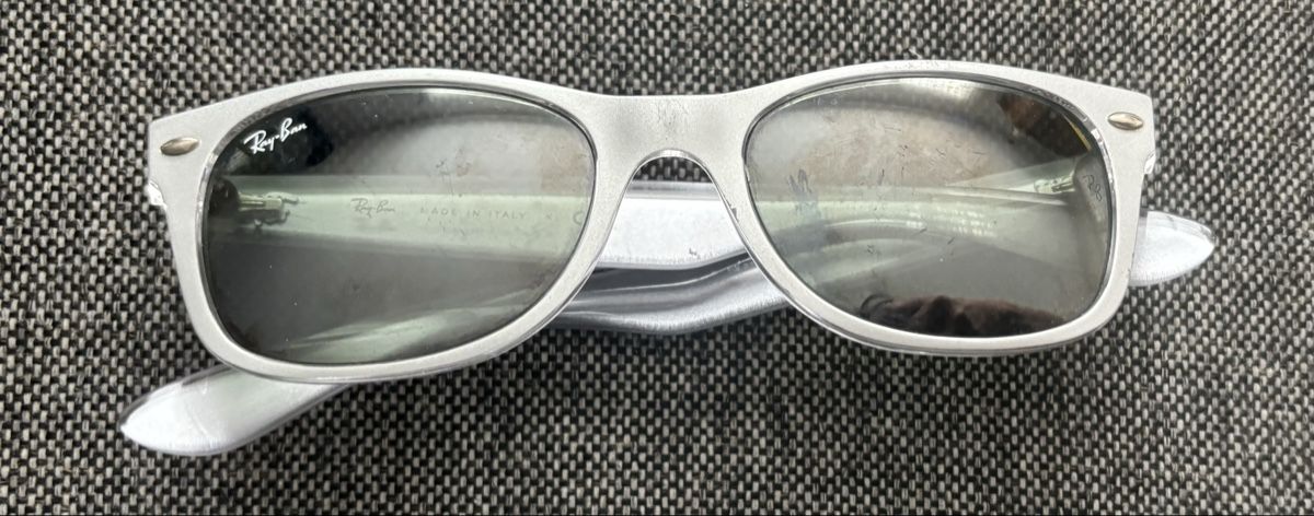 Ray-Ban Occhiali & Lenti: Sonnenbrille Ray-Ban – Usato da Jegenstorf venduto da Annina0506