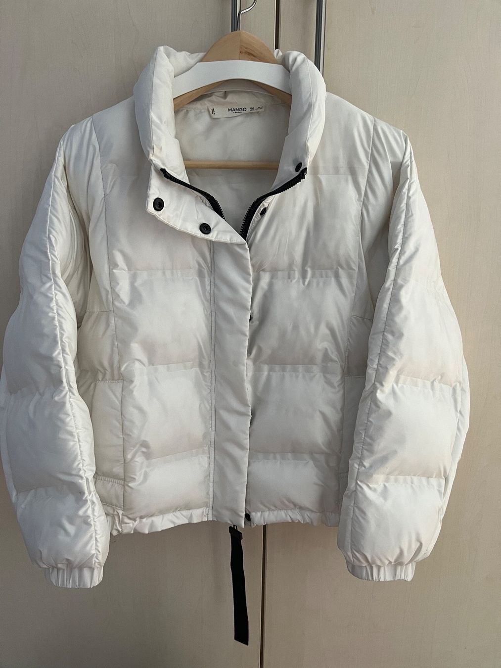 Mango Giacche: Anorak mango xs-s – Usato da Forel (Lavaux) venduto da julie13 1