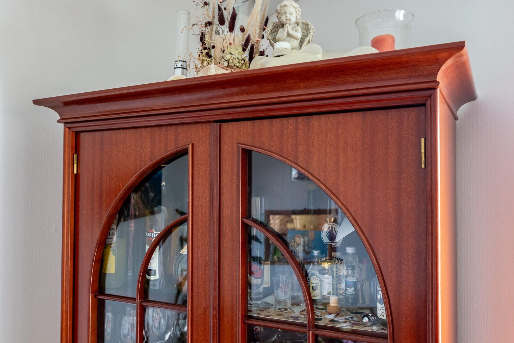 Vitrinen: Vitrine aus Mahagoni Holz – Gebraucht aus Rothenburg von  1