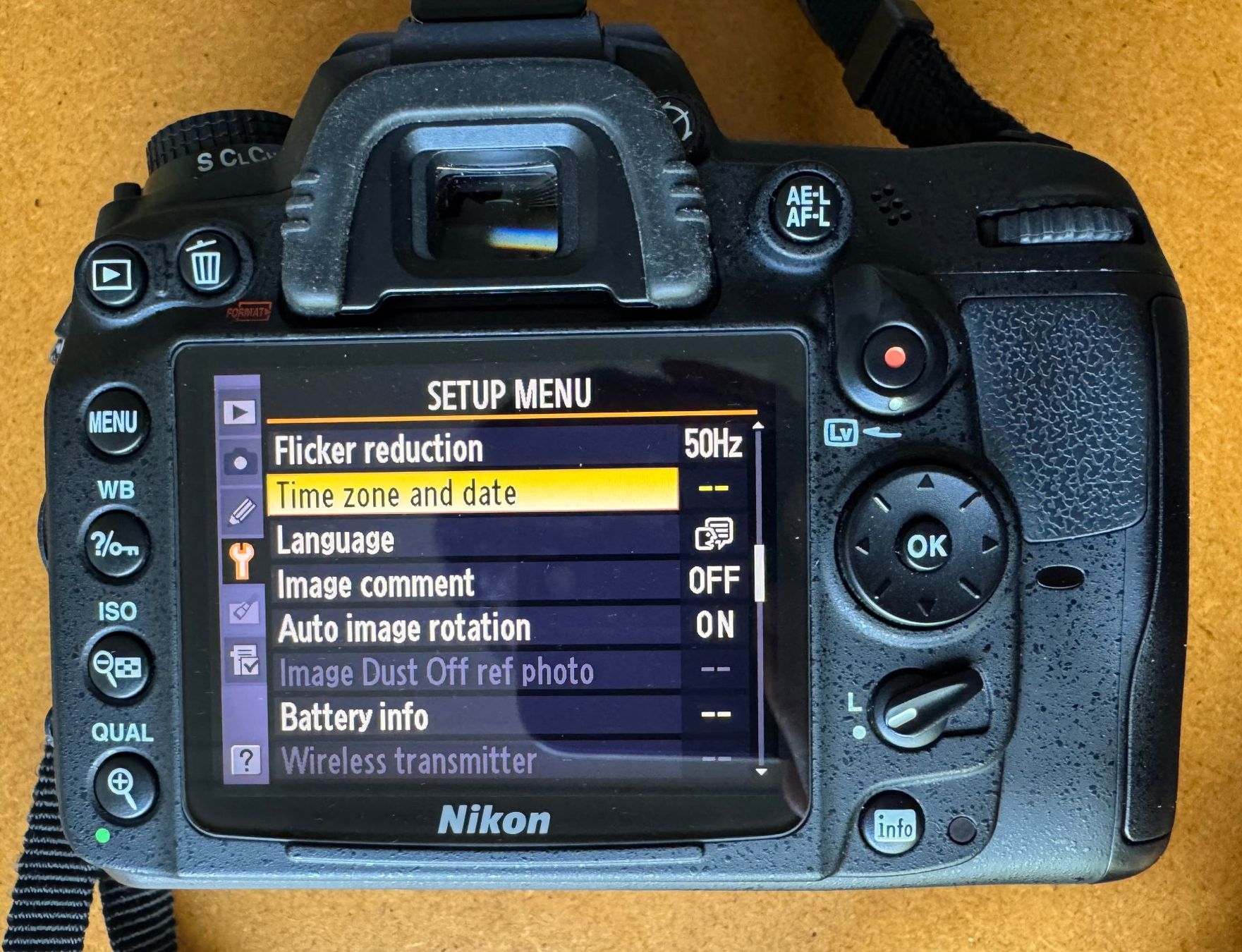 Nikon Fotocamera: Sehr schöner NIKON D7000 Body – Usato da Baden venduto da Danielb 6
