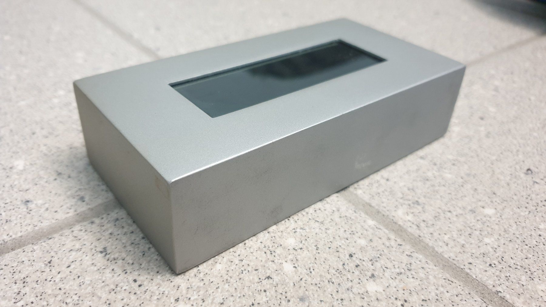 Pendules & Horloges murales: LED Uhr mit durchsichtigem Glas – D'occasion à Stäfa par Supertramp73 7