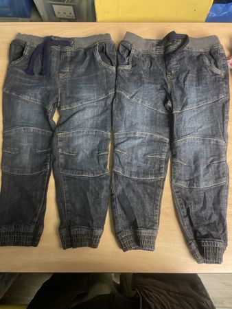 2 John Baner Jeanswear Hosen, Gr.128, Top Zustand!