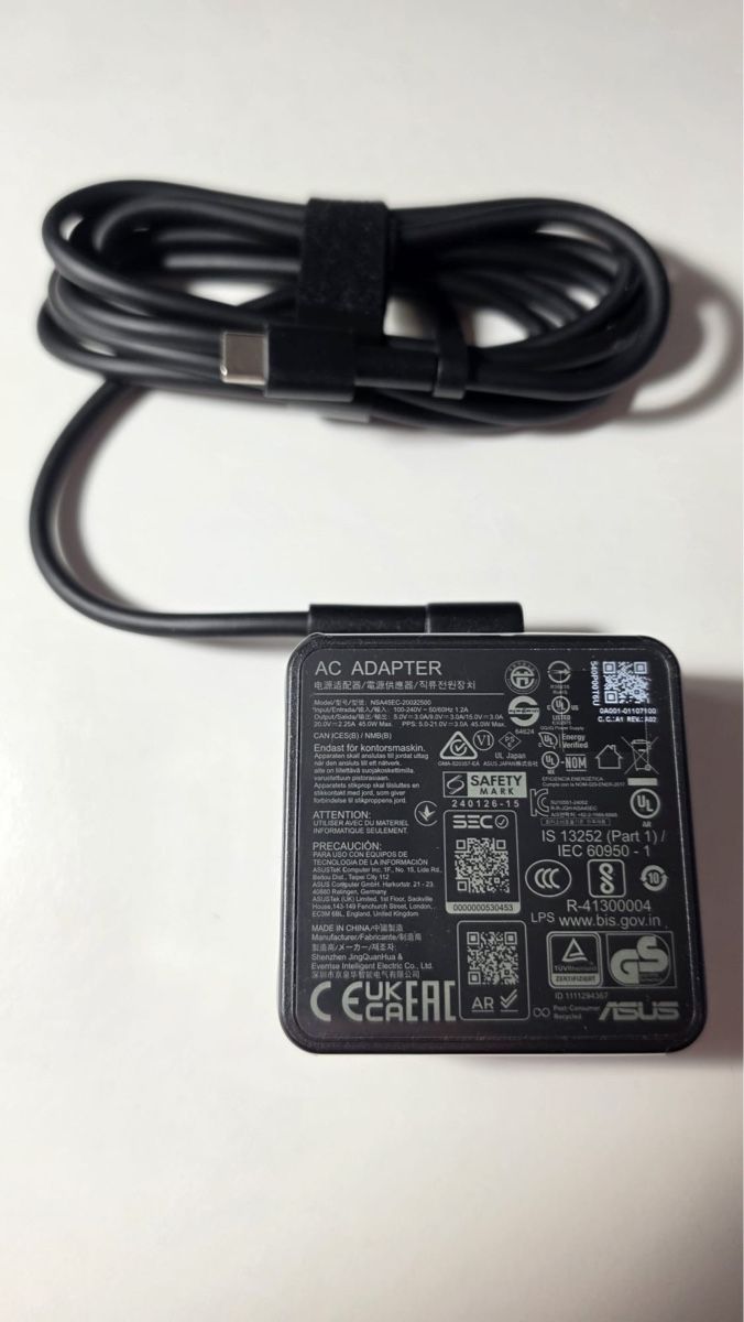 Asus Ladegerät: NEU Netzteil ASUS AC Adapter USB-C 45W – Neu und originalverpackt aus Wettingen von leo_5h6v 4