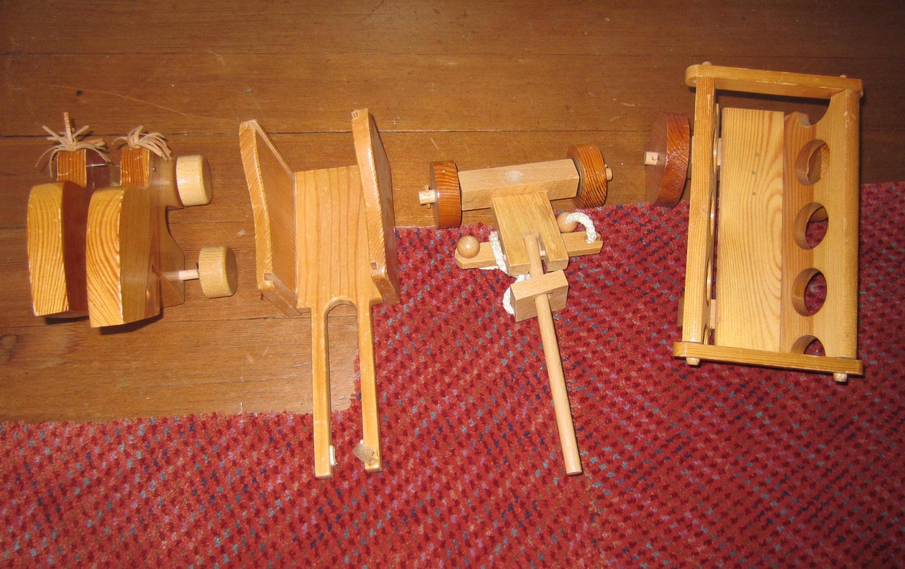 Giocattoli: Pferdegespann mit Wagen aus Holz – Difettoso da Meggen venduto da Tristar03 2