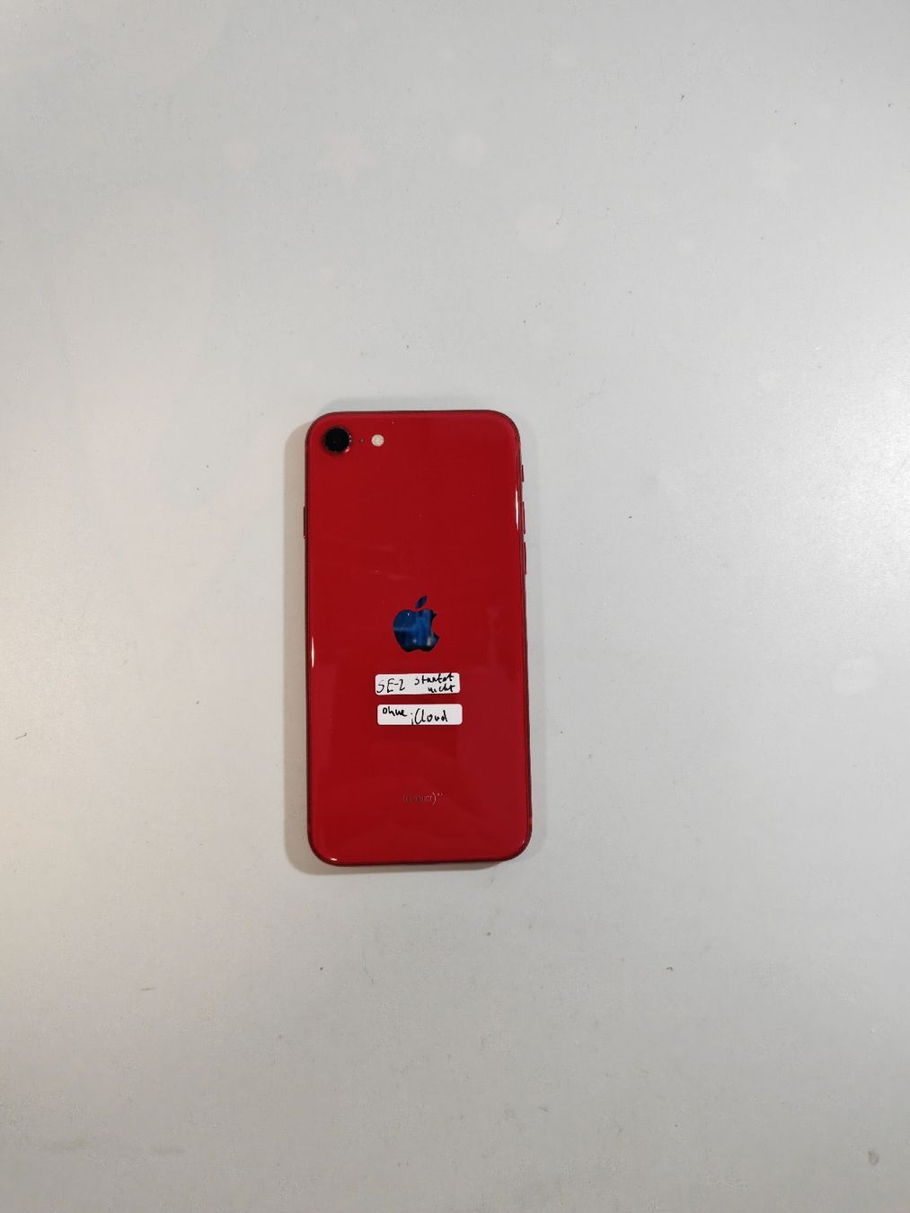 Apple Telefoni cellulari / Smartphones: iPhone SE 2020 Rot – Difettoso da Ehrendingen venduto da Rocky985 1