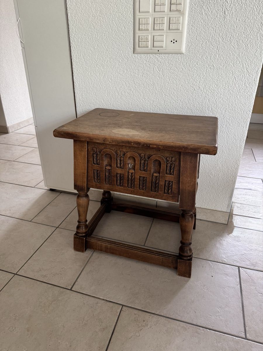 Armadi: antiker kleiner Schrank/Tisch – Usato da Thun venduto da Pfausi1966 3