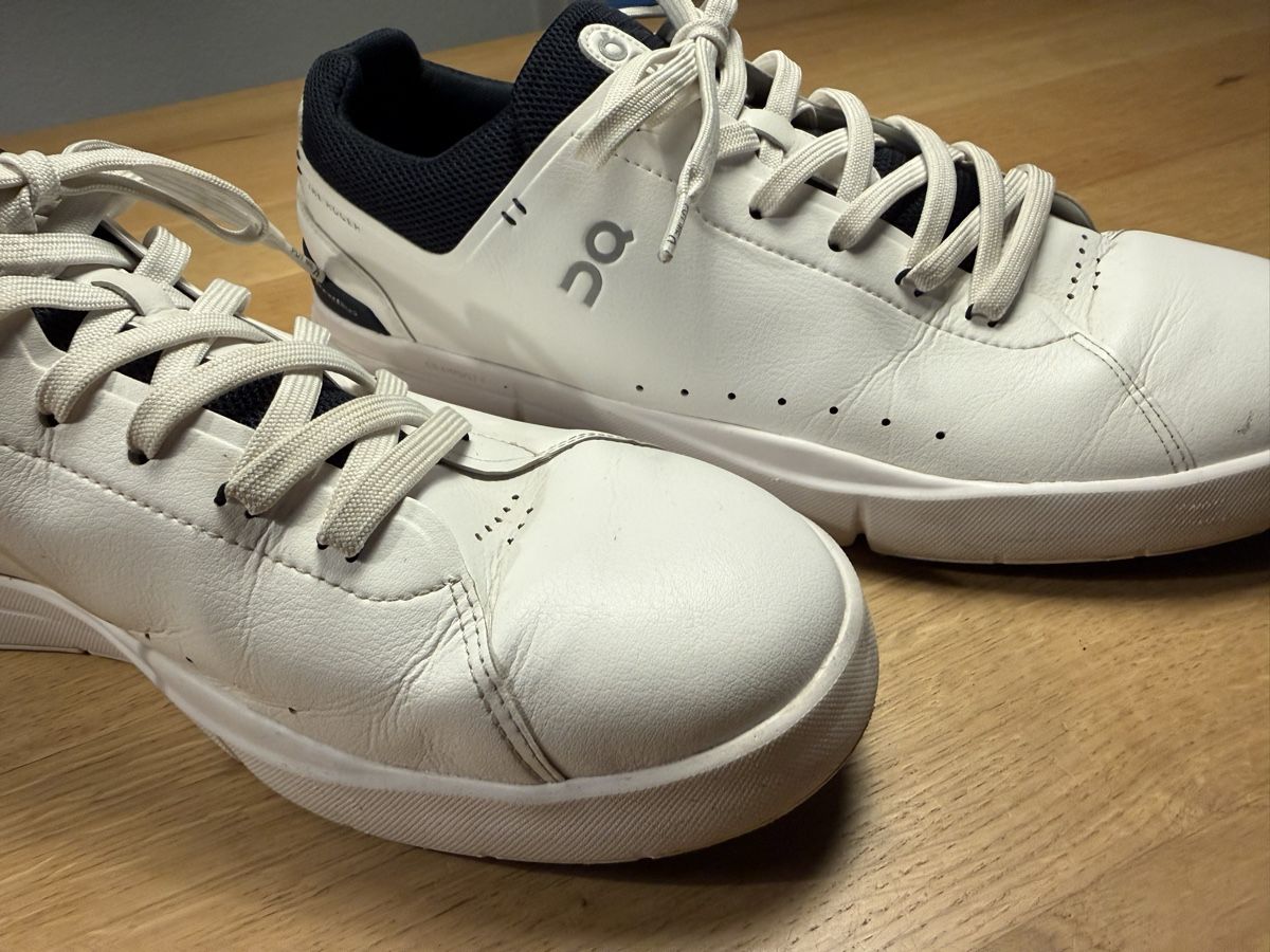 On Herrenschuhe: ON Sneaker THE ROGER EU 47.5 – Gebraucht aus Jonen von Investor2 1