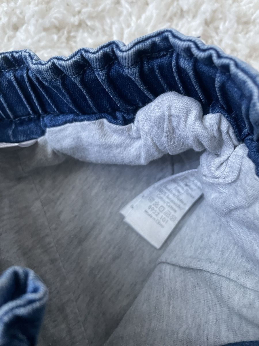 Hosen: Pantalon en jean doublé taille élastique taille 80cm – Gebraucht aus Versoix von Pti-pois 2