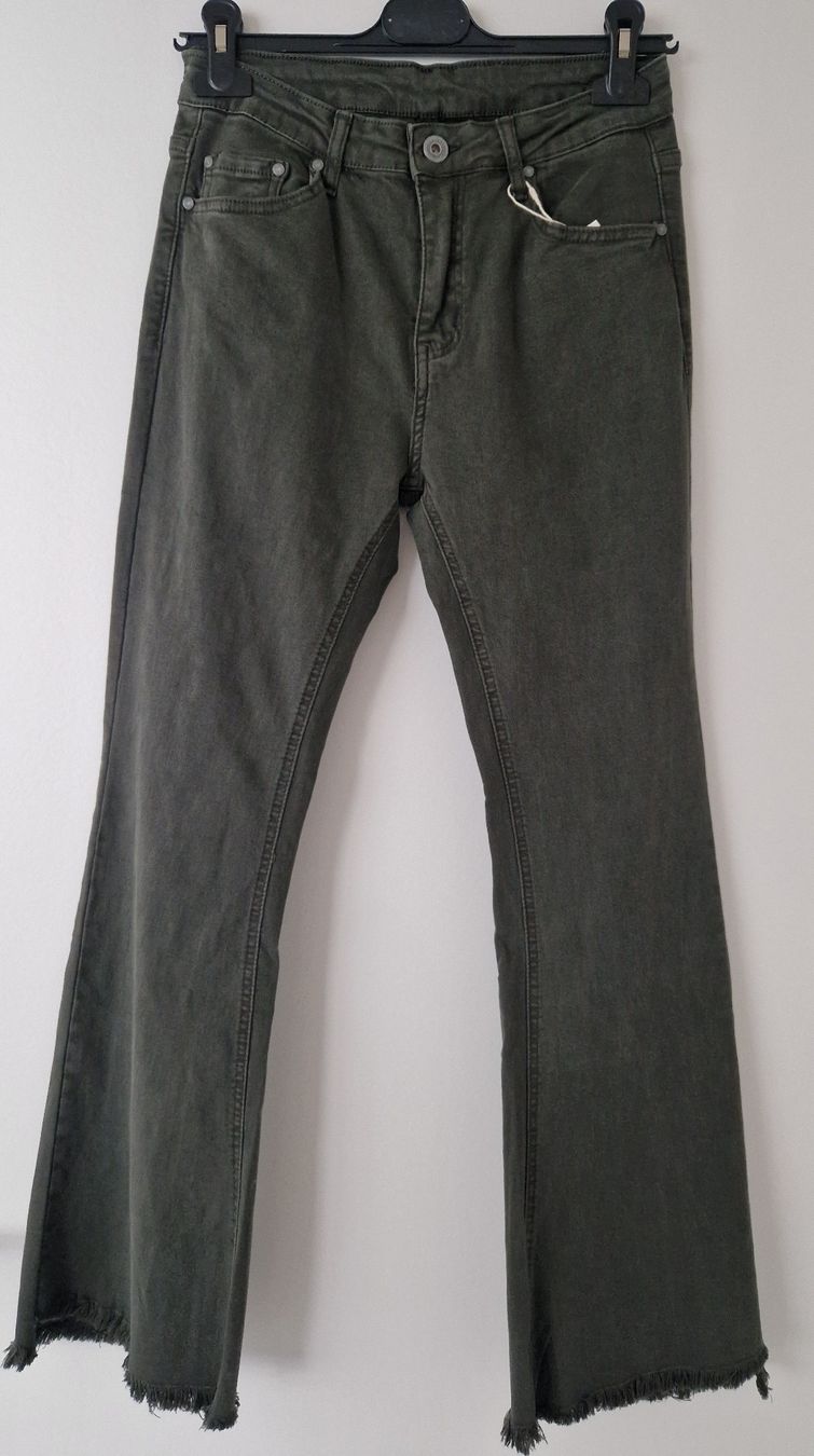 Jeans: JEANS EN COTON – Nuovo e nell'imballaggio originale da Camorino venduto da JPHANDMADE1