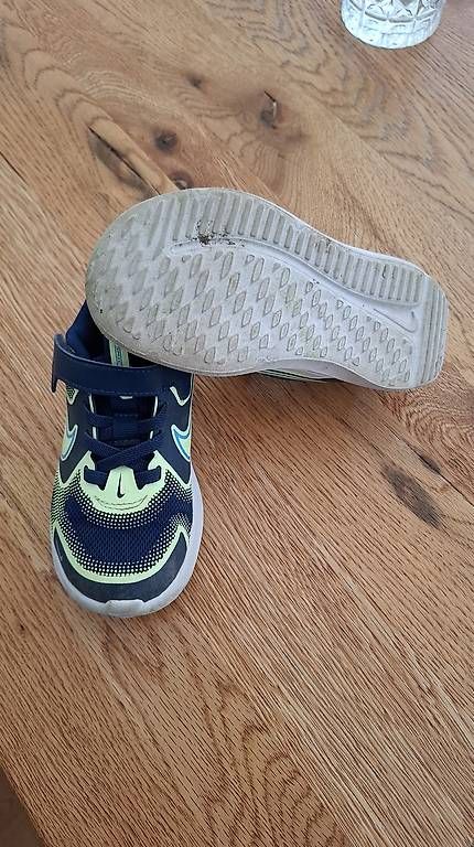 Scarpe per ragazzi: Nike turnschuhe – Usato da Meiringen venduto da Soe_hx6m
