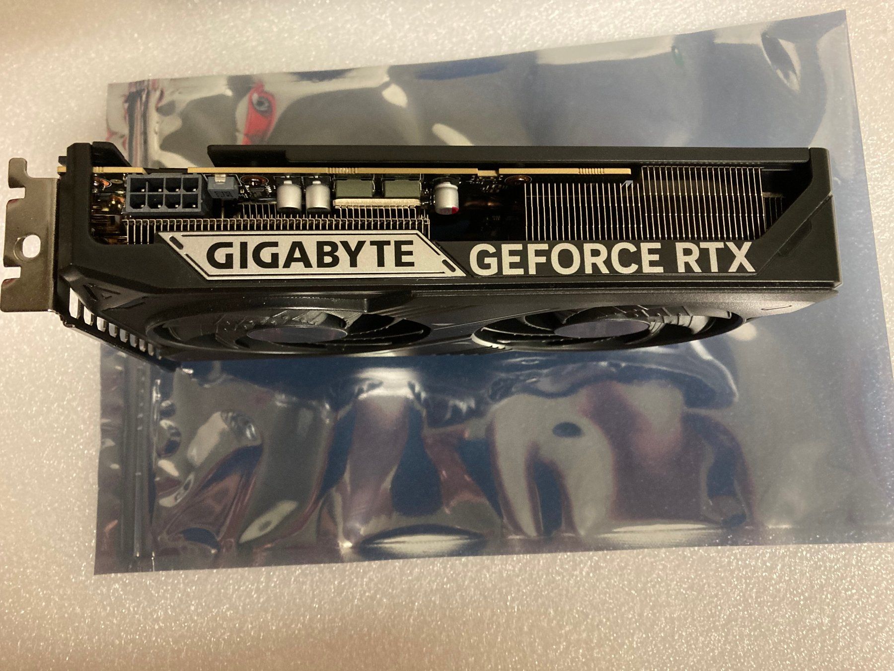 Nvidia Grafikkarten: Gigabyte GeForce RTX 5060 Windforce MAX OC 8GB neu – Neu (gemäss Beschreibung) aus Wettingen von Schabernack_sam 3