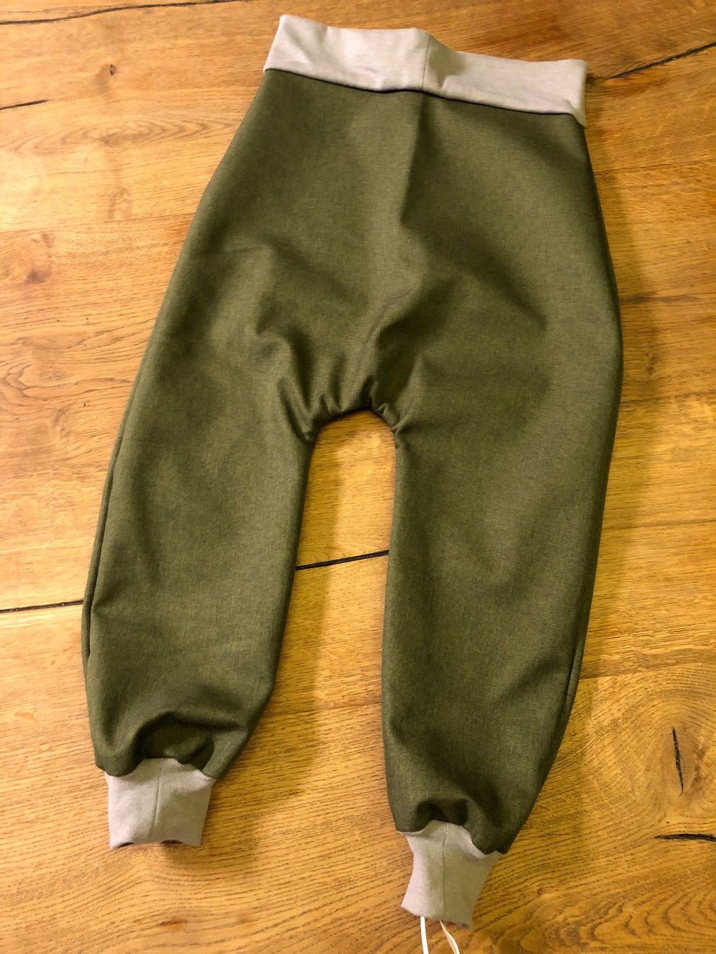 Pantaloni: Softshellhose Pumphose 128 Neu – Nuovo (secondo la descrizione) da Täuffelen venduto da Nice800 2