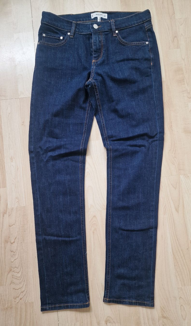 Mango Jeans: Mango Damen Jeans Gr. 36 – Nuovo (secondo la descrizione) da Biberist venduto da charobaum