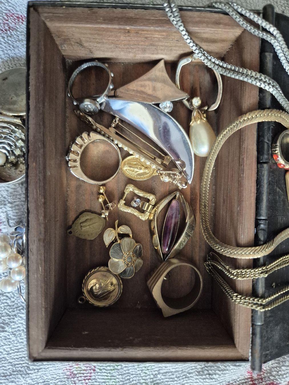 Sonstiger Schmuck: Schmuckkonvolut inkl. Schatulle – Gebraucht aus Vilters von Fleiflomi 1