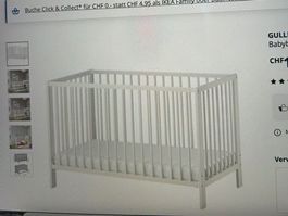 Babybettchen mit Inhalt