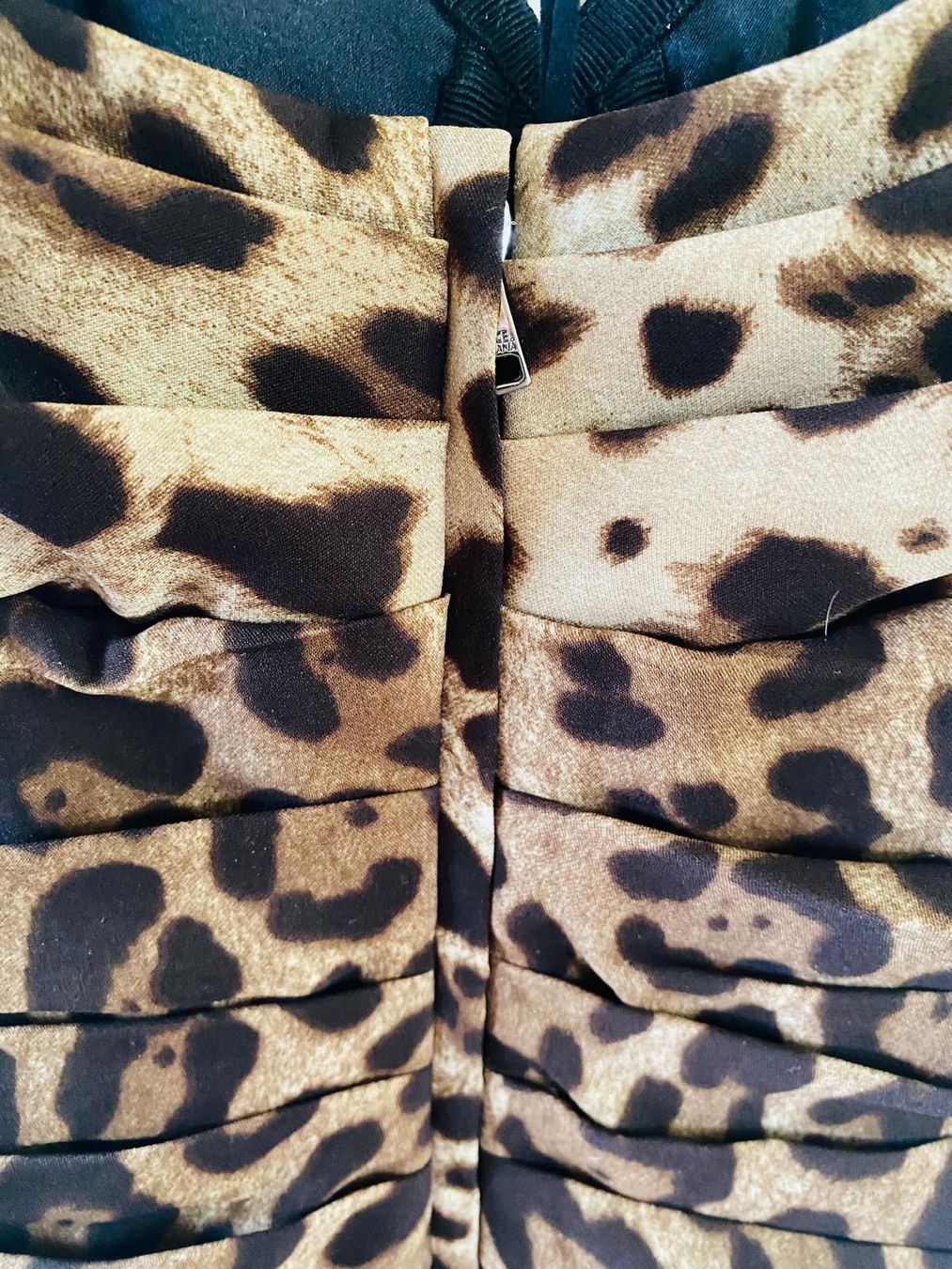 Dolce & Gabbana Top: Leoparden Bustier in Seide Dolce Gabbana – Nuovo e nell'imballaggio originale da Brione s. Minusio venduto da batwoman3 2