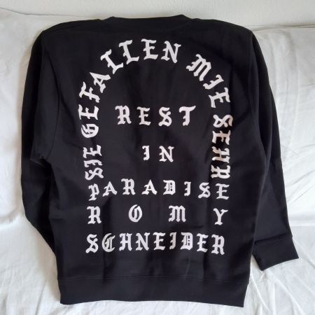NEU! Romy Schneider Memorial Pullover von 032c