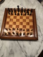 Schachspiel aus Holz, Handarbeit, Vintage Stil