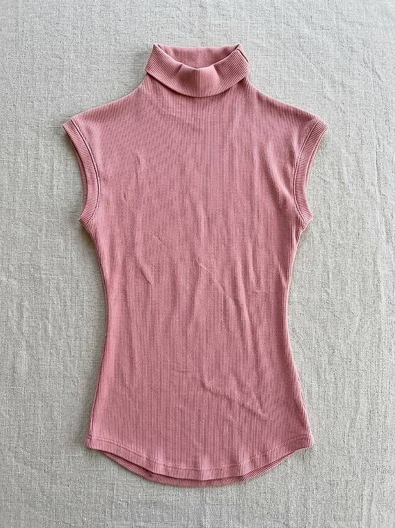 Tops: Top – Neu und originalverpackt aus Neuchâtel von eli_t9yy