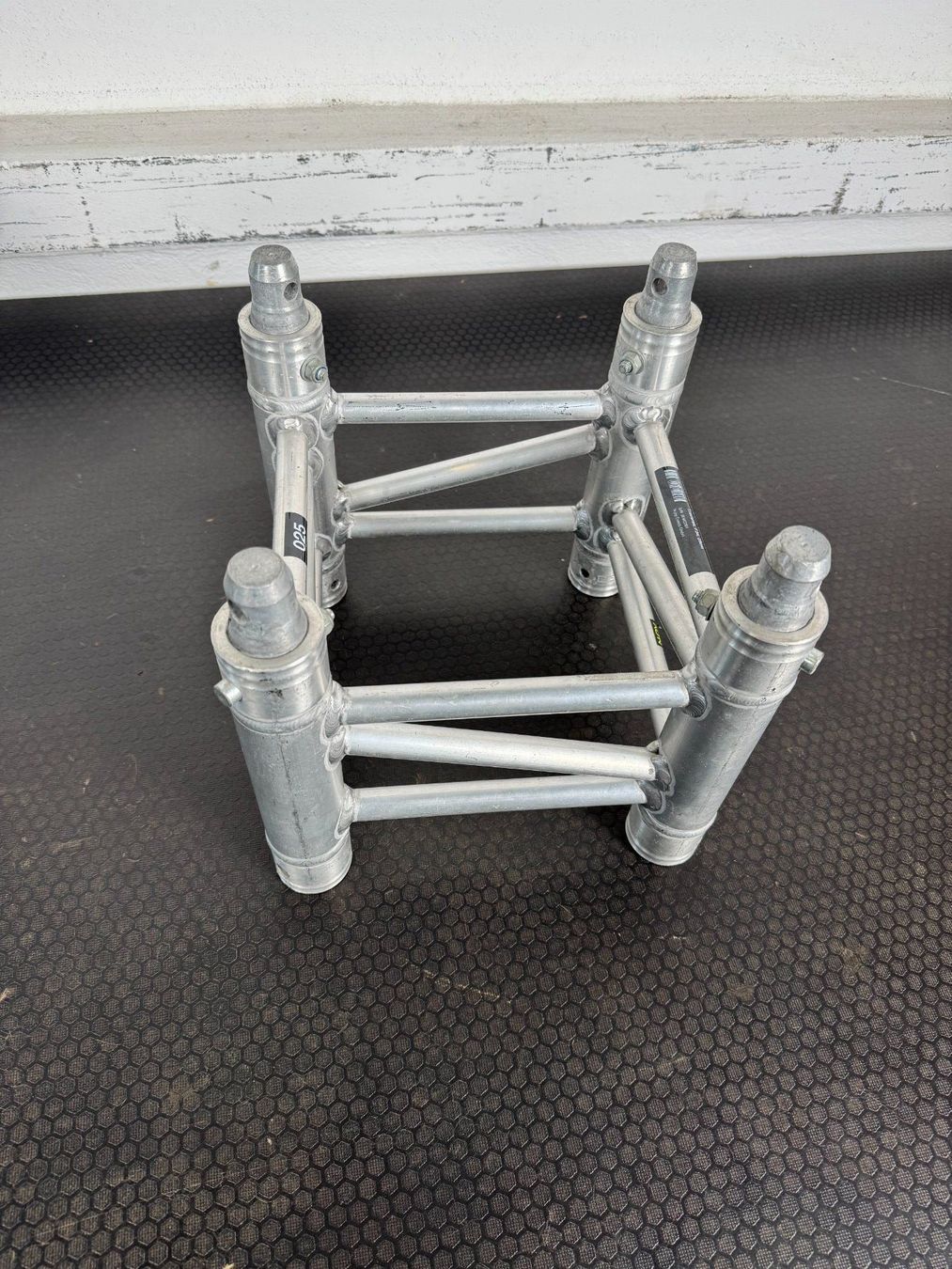 Truss: Globaltruss F34 25cm – Gebraucht aus Buchs AG von N-joyEvents