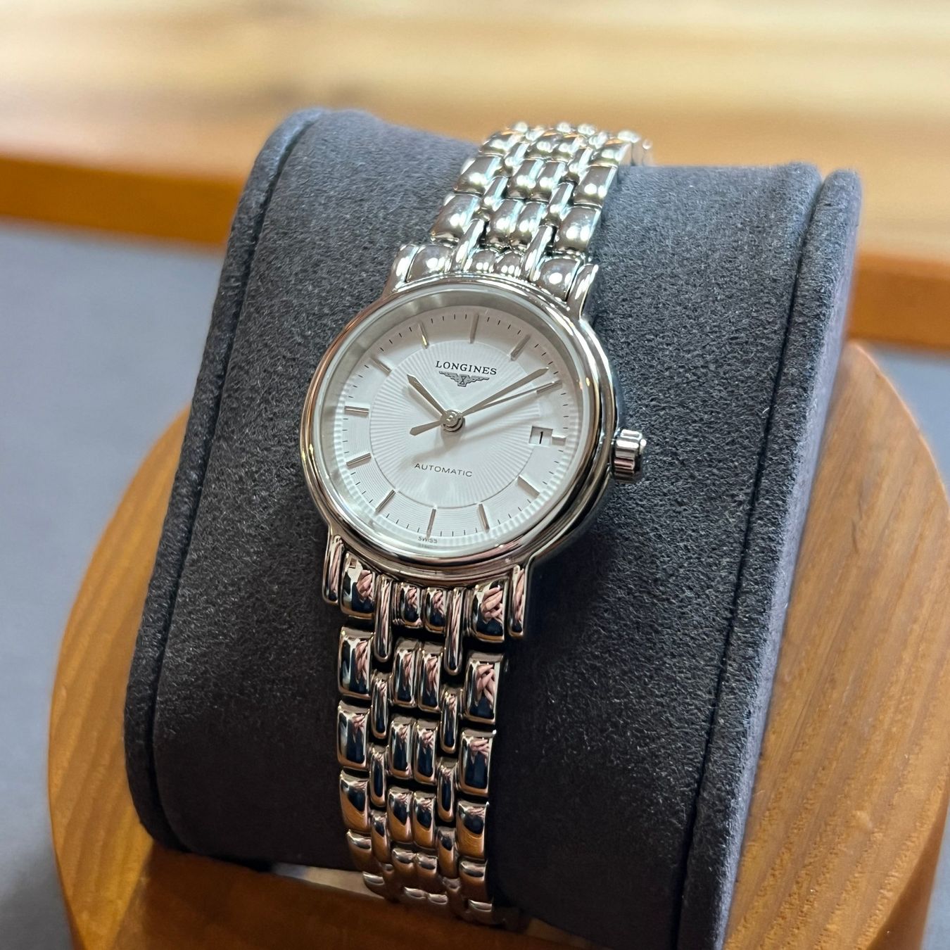 Longines Orologi: Longines Presence Automatic Date L4.321.4 – Usato da Carouge GE venduto da Watchaser 2