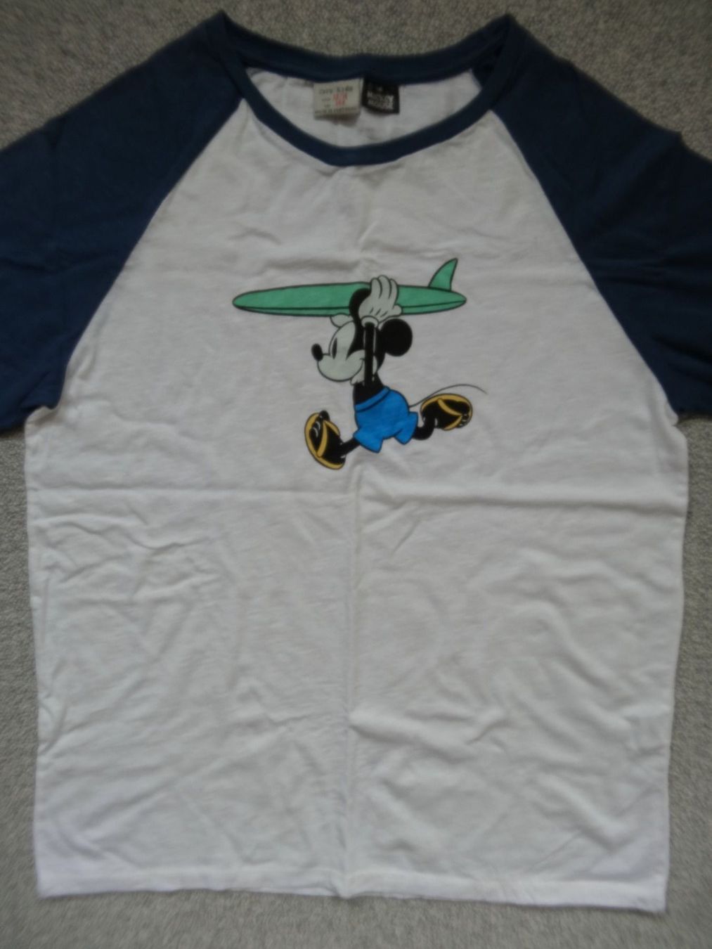 Camicie, T-shirt & Polo: 3 T-Shirts Gr 164 – Nuovo (secondo la descrizione) da Rekingen AG venduto da nederland1 3