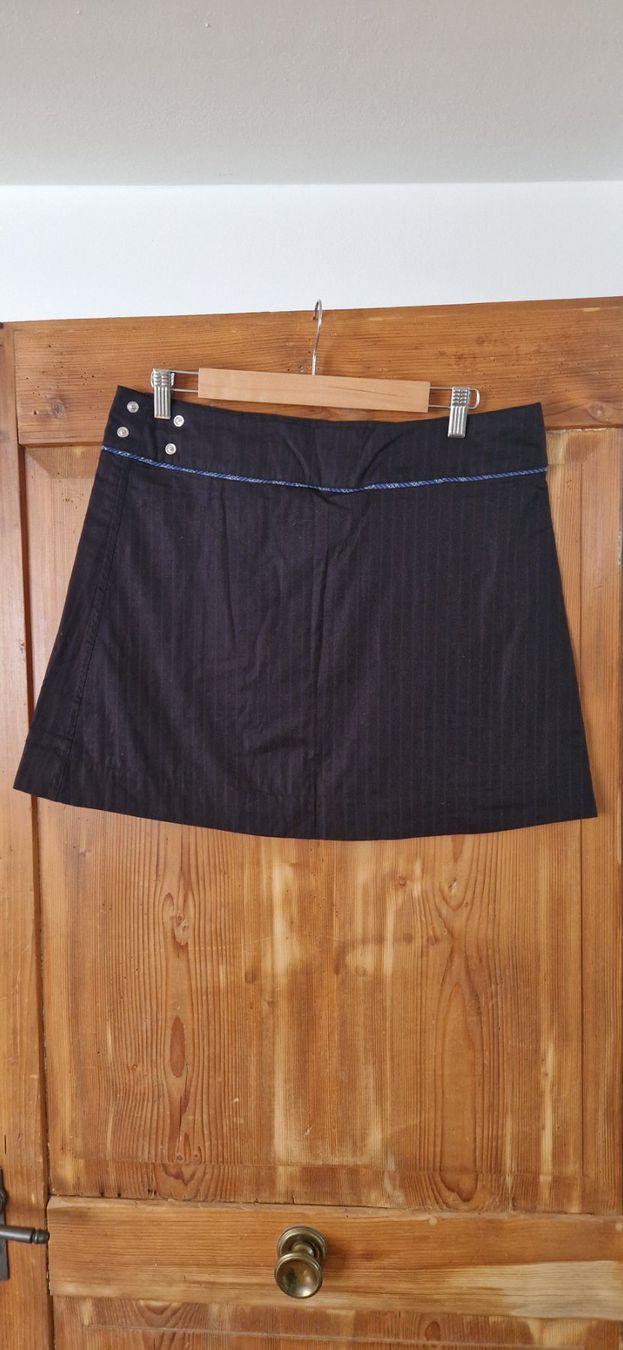 Moshiki Gonne: Moshiki Jupe Black Wave neu – Nuovo e nell'imballaggio originale da Rifferswil venduto da maruna 1